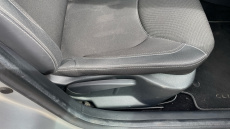 Renault Clio 0.9 TCE 75 Iconic 5dr Petrol Hatchback